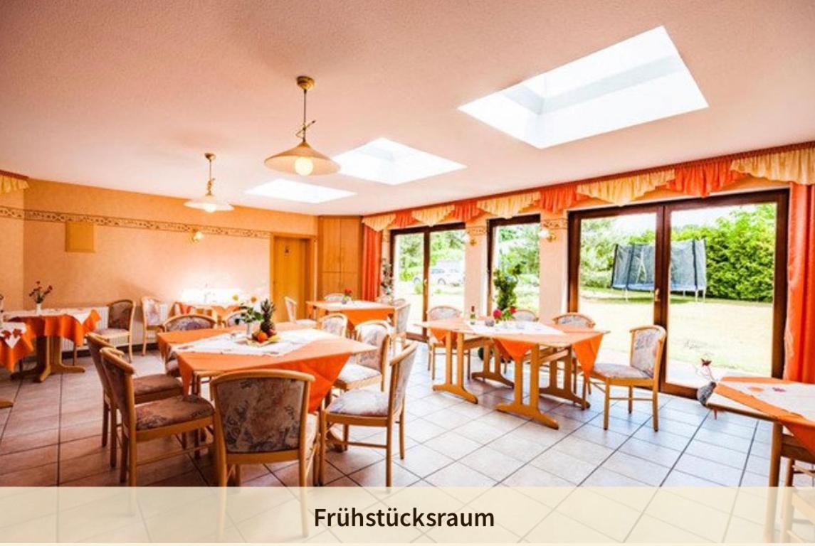 Pension Fischerhaus Trassenheide Exterior foto